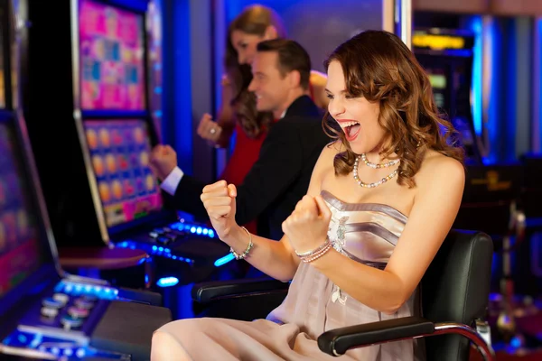 Strategi untuk Memaksimalkan Peluang Jackpot di Slot Online